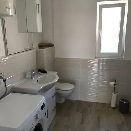 Jadran Free Parking Sea View