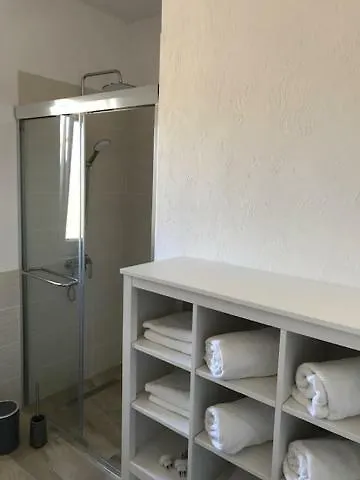 Jadran Free Parking Sea View *